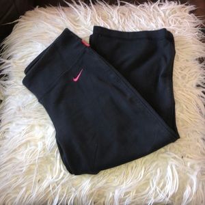 Nike Dri-Fit Capri Yoga pants